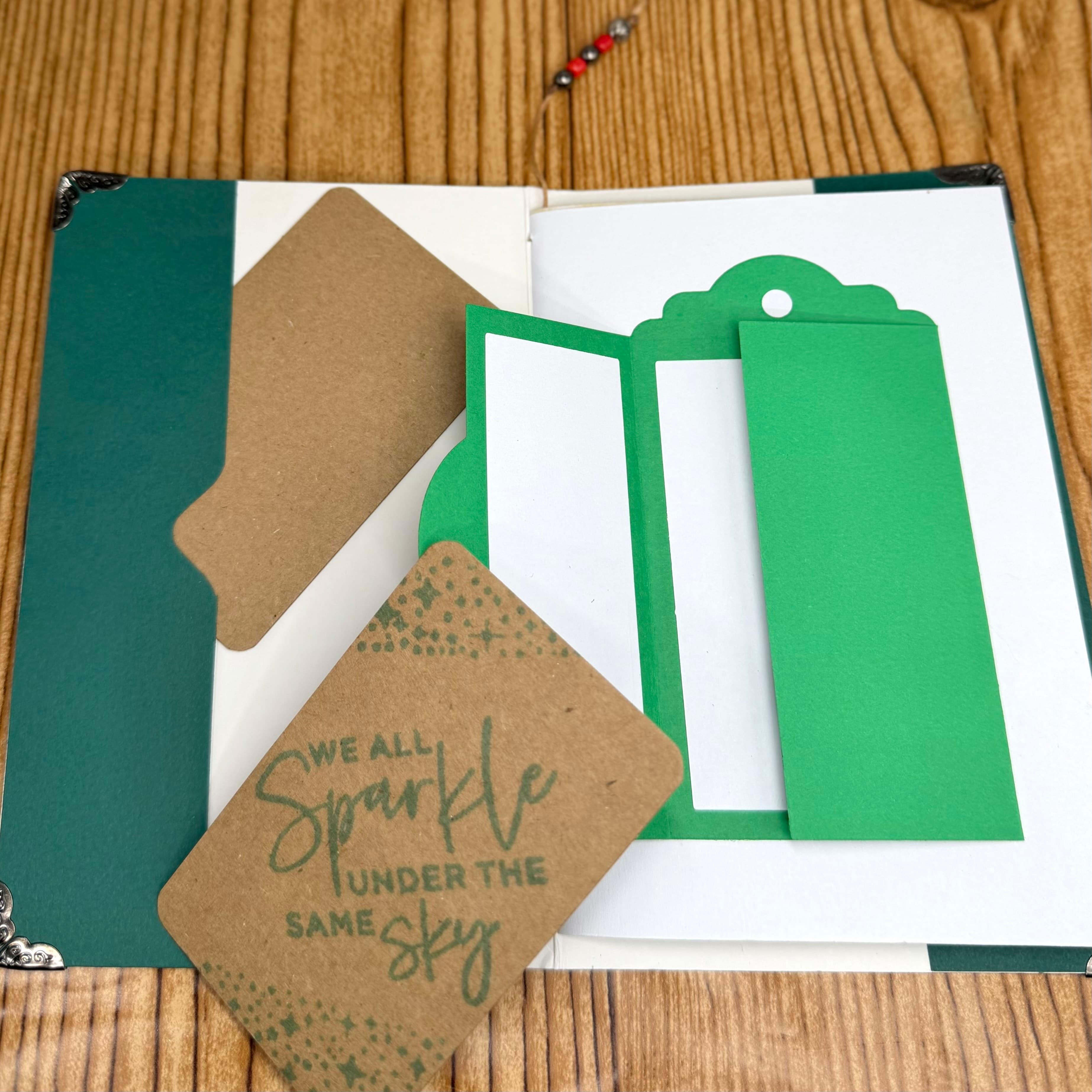 Vintage Christmas Card Journal โ photo 2